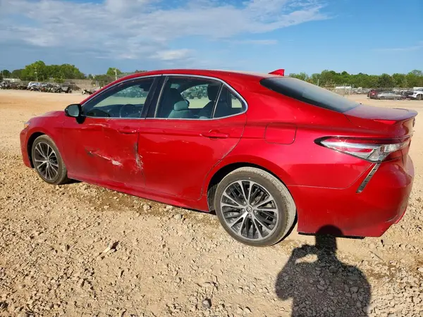 4T1B11HK5KU264582 2019 TOYOTA CAMRY - Image 2