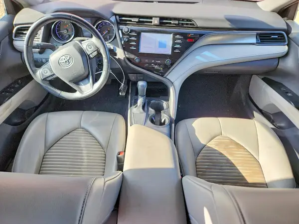 4T1B11HK5KU264582 2019 TOYOTA CAMRY - Image 8