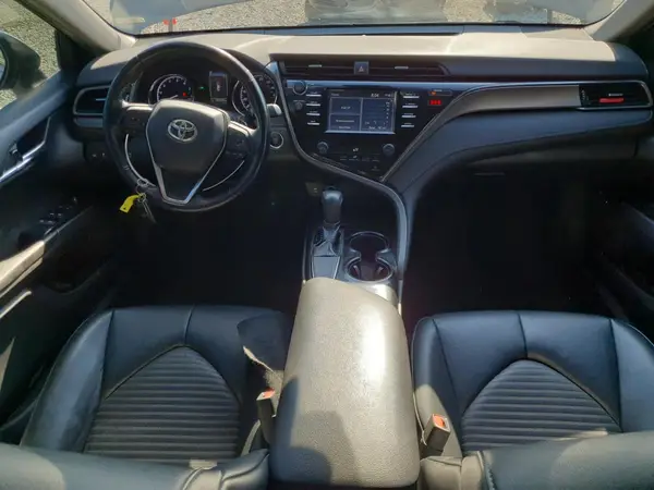 4T1B11HK5KU264629 2019 TOYOTA CAMRY - Image 8