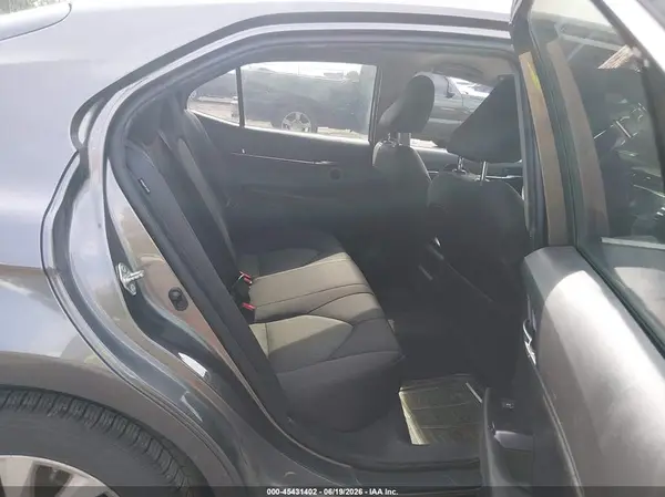 4T1B11HK5KU267997 2019 TOYOTA CAMRY - Image 8
