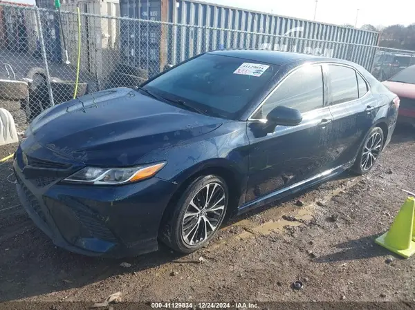 4T1B11HK5KU273041 2019 TOYOTA CAMRY - Image 2