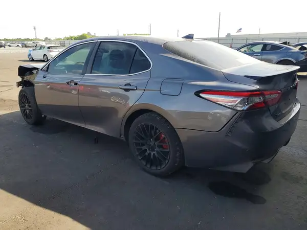 4T1B11HK5KU275176 2019 TOYOTA CAMRY - Image 2