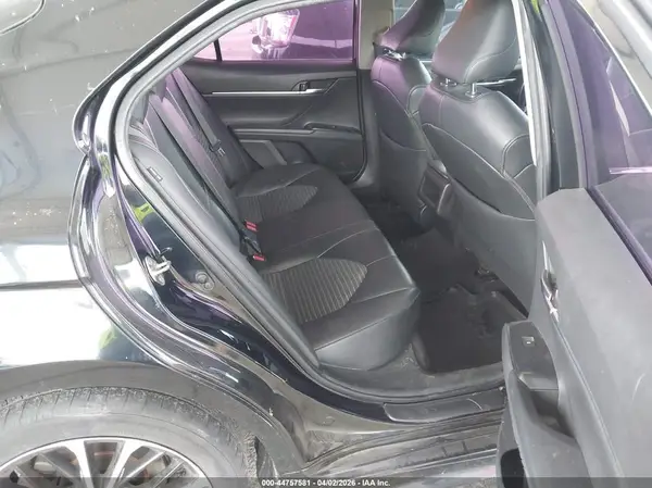 4T1B11HK5KU279261 2019 TOYOTA CAMRY - Image 8