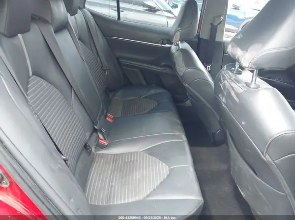 4T1B11HK5KU287196 2019 TOYOTA CAMRY - Image 8