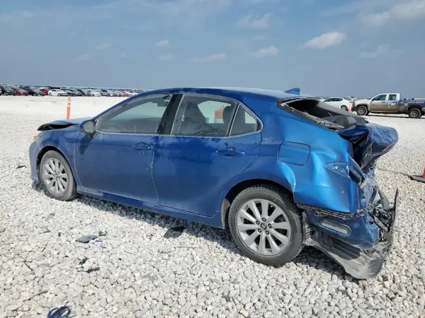 4T1B11HK5KU288073 2019 TOYOTA CAMRY - Image 2