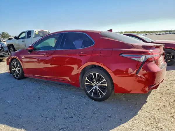 4T1B11HK5KU288526 2019 TOYOTA CAMRY - Image 2