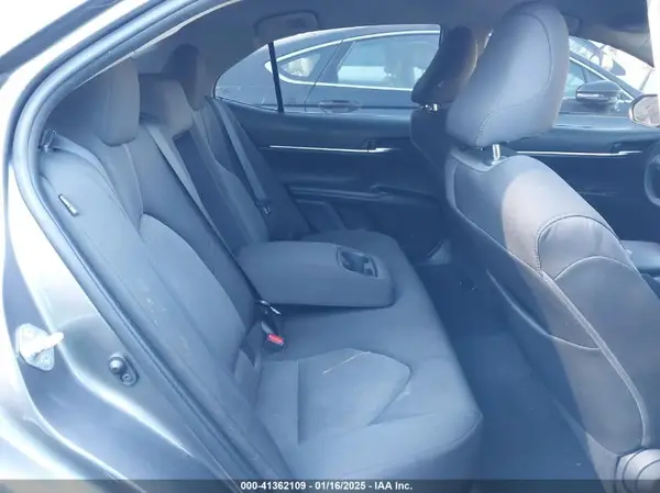 4T1B11HK5KU289272 2019 TOYOTA CAMRY - Image 8