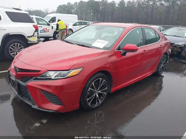 4T1B11HK5KU292849 2019 TOYOTA CAMRY - Image 2
