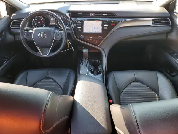 4T1B11HK5KU293239 2019 TOYOTA CAMRY - Image 8