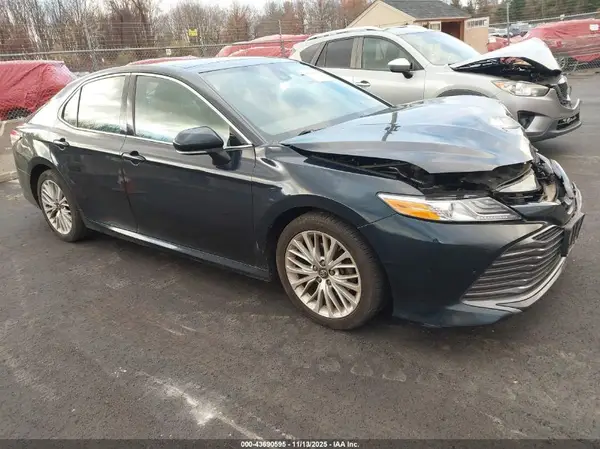 4T1B11HK5KU297209 2019 TOYOTA CAMRY - Image 1