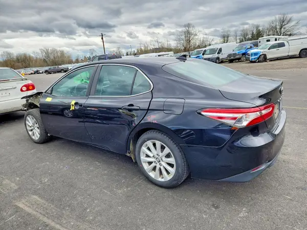 4T1B11HK5KU681393 2019 TOYOTA CAMRY - Image 2