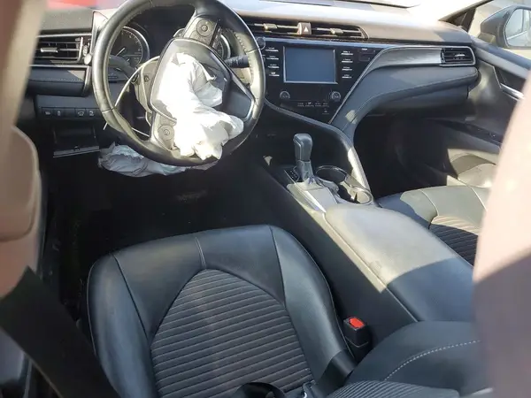 4T1B11HK5KU683726 2019 TOYOTA CAMRY - Image 8
