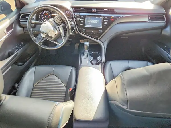 4T1B11HK5KU685542 2019 TOYOTA CAMRY - Image 8
