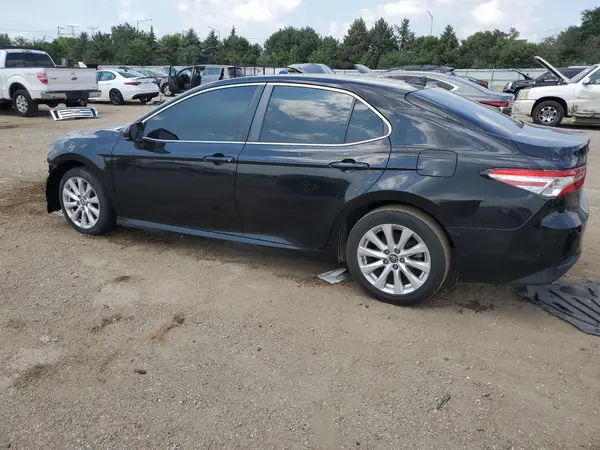 4T1B11HK5KU688473 2019 TOYOTA CAMRY - Image 2
