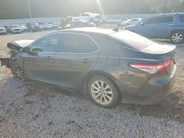 4T1B11HK5KU697741 2019 TOYOTA CAMRY - Image 2