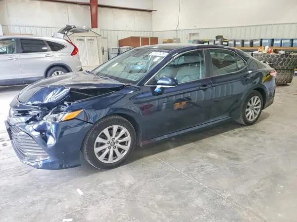4T1B11HK5KU697870 2019 TOYOTA CAMRY - Image 1