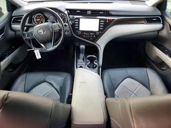 4T1B11HK5KU699019 2019 TOYOTA CAMRY - Image 8