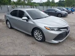 4T1B11HK5KU699568 2019 TOYOTA CAMRY