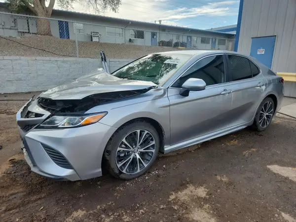 4T1B11HK5KU700427 2019 TOYOTA CAMRY - Image 1