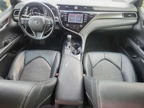4T1B11HK5KU700427 2019 TOYOTA CAMRY - Image 8