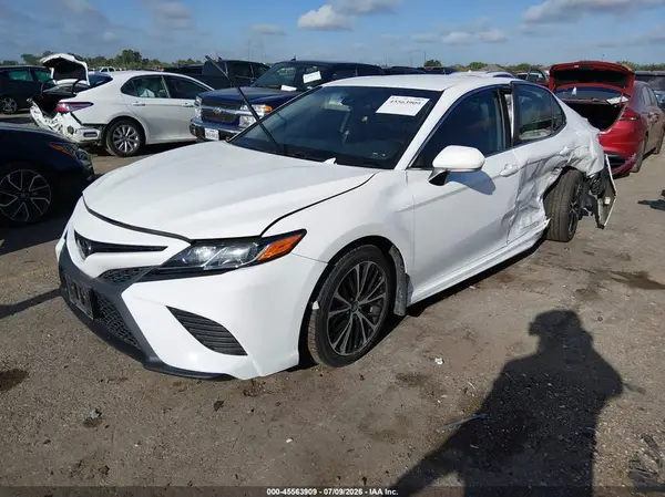 4T1B11HK5KU700766 2019 TOYOTA CAMRY - Image 2