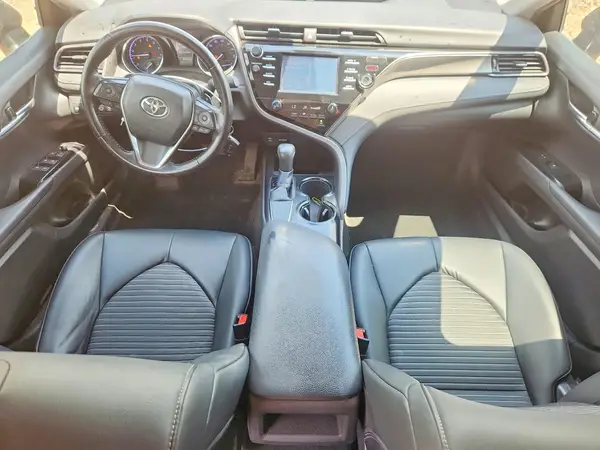 4T1B11HK5KU703389 2019 TOYOTA CAMRY - Image 8