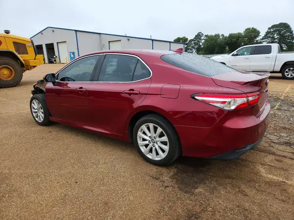 4T1B11HK5KU704249 2019 TOYOTA CAMRY - Image 2