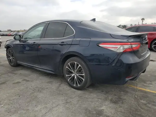 4T1B11HK5KU711413 2019 TOYOTA CAMRY - Image 2