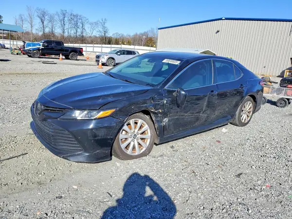 4T1B11HK5KU711718 2019 TOYOTA CAMRY - Image 1