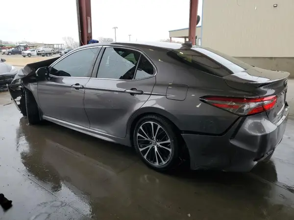 4T1B11HK5KU711749 2019 TOYOTA CAMRY - Image 2