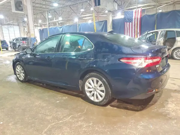 4T1B11HK5KU714456 2019 TOYOTA CAMRY - Image 2