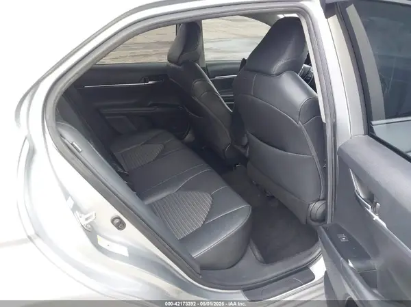 4T1B11HK5KU714943 2019 TOYOTA CAMRY - Image 8