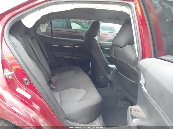 4T1B11HK5KU715042 2019 TOYOTA CAMRY - Image 8
