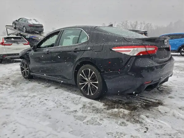 4T1B11HK5KU717910 2019 TOYOTA CAMRY - Image 2