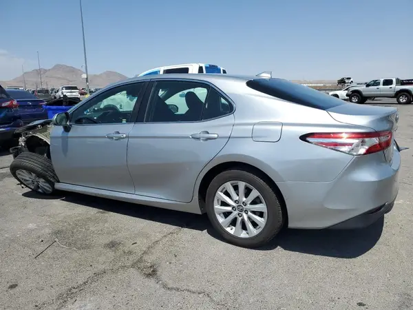 4T1B11HK5KU719382 2019 TOYOTA CAMRY - Image 2