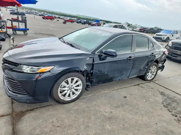 4T1B11HK5KU721097 2019 TOYOTA CAMRY - Image 1
