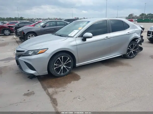 4T1B11HK5KU721469 2019 TOYOTA CAMRY - Image 2
