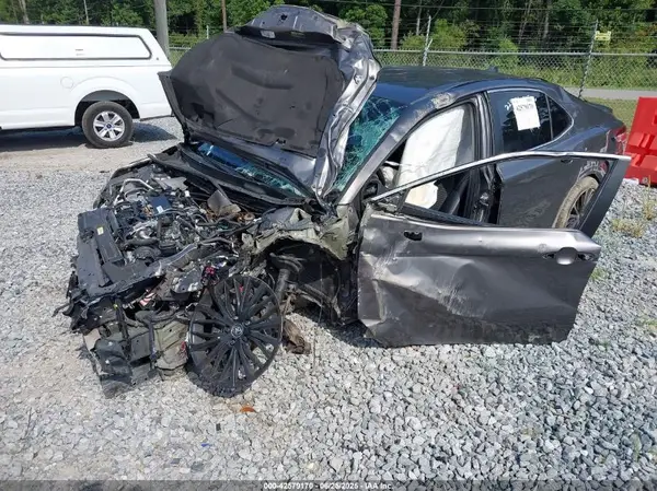 4T1B11HK5KU726221 2019 TOYOTA CAMRY - Image 2