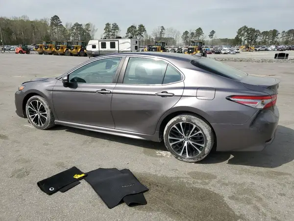 4T1B11HK5KU729510 2019 TOYOTA CAMRY - Image 2