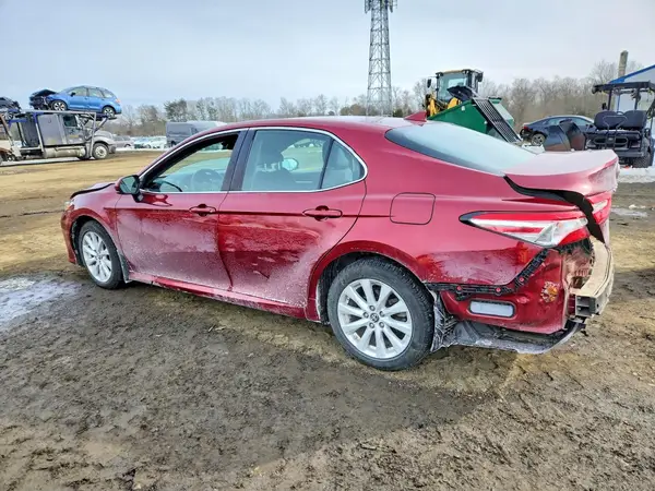 4T1B11HK5KU732407 2019 TOYOTA CAMRY - Image 2