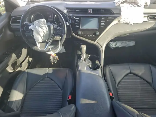 4T1B11HK5KU741365 2019 TOYOTA CAMRY - Image 8