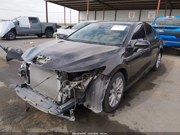 4T1B11HK5KU743553 2019 TOYOTA CAMRY - Image 2