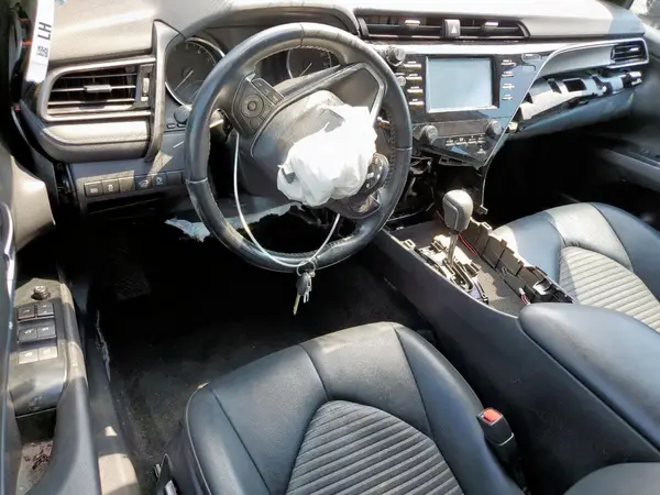 4T1B11HK5KU749787 2019 TOYOTA CAMRY - Image 8
