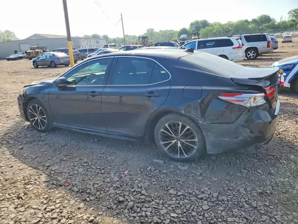 4T1B11HK5KU750194 2019 TOYOTA CAMRY - Image 2