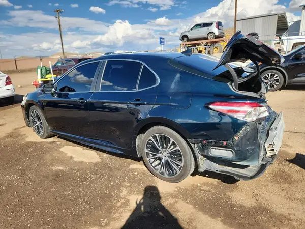 4T1B11HK5KU751832 2019 TOYOTA CAMRY - Image 2