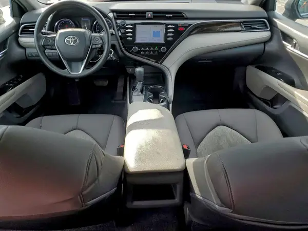 4T1B11HK5KU752446 2019 TOYOTA CAMRY - Image 8