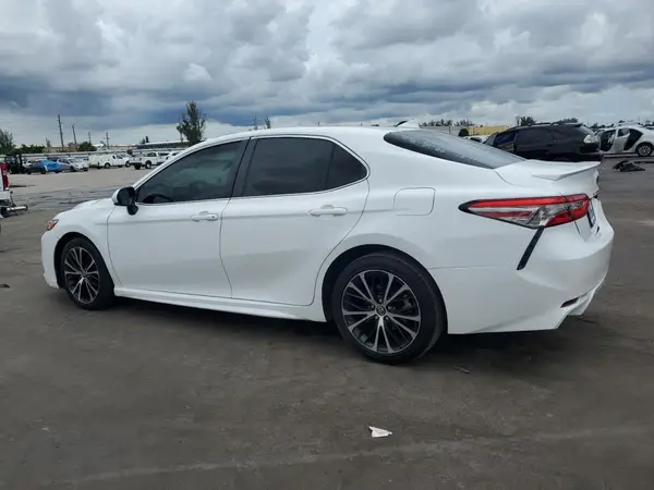 4T1B11HK5KU752799 2019 TOYOTA CAMRY - Image 2