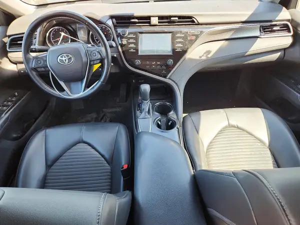 4T1B11HK5KU754844 2019 TOYOTA CAMRY - Image 8