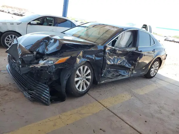 4T1B11HK5KU756643 2019 TOYOTA CAMRY - Image 1