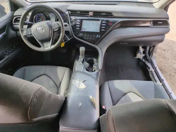 4T1B11HK5KU756920 2019 TOYOTA CAMRY - Image 8